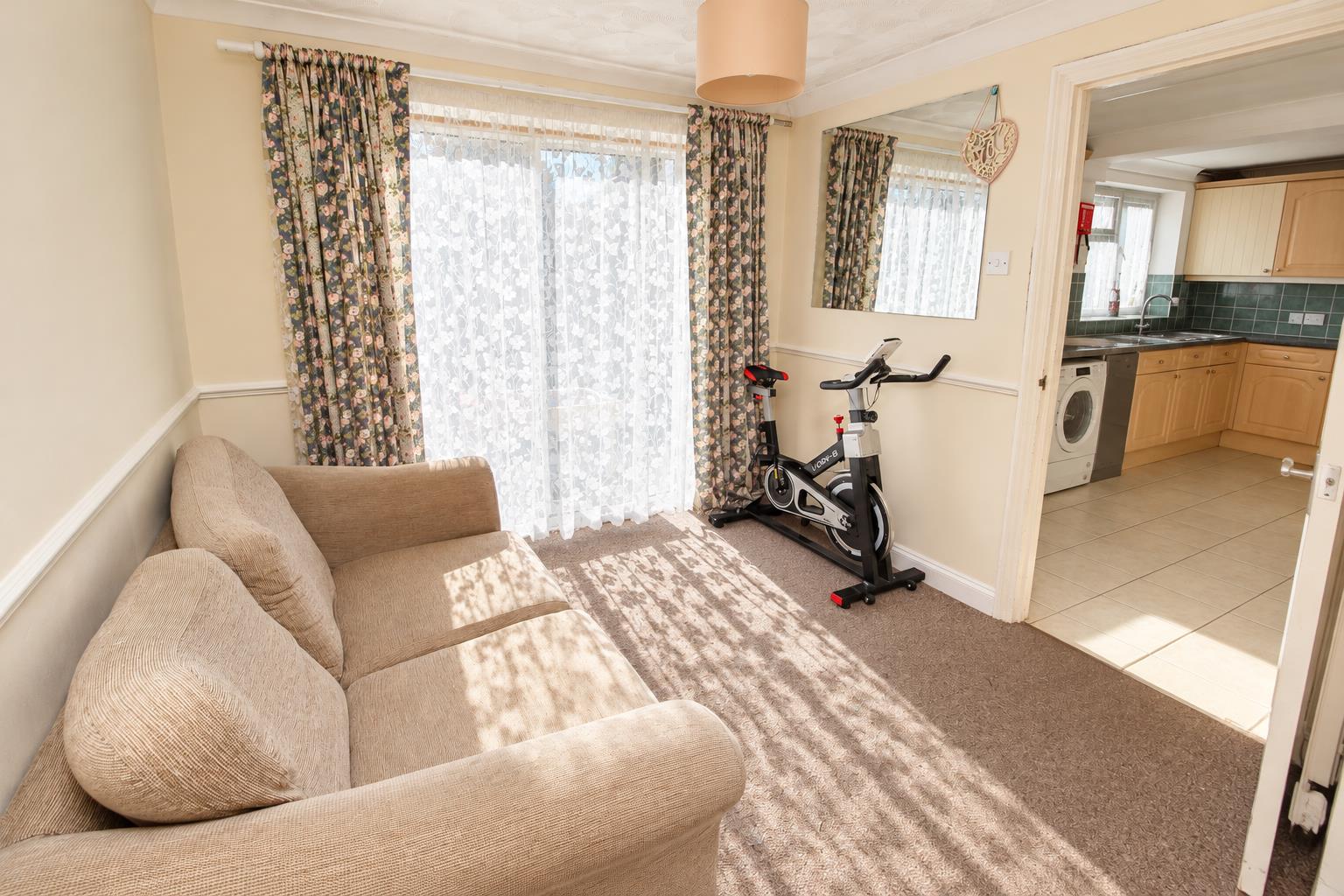 Dee Road, Tilehurst, Reading
